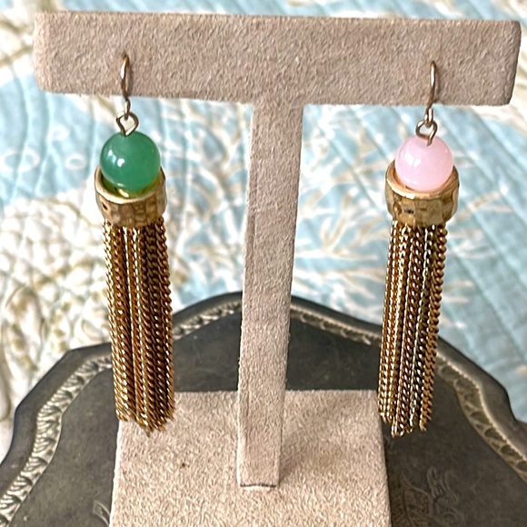 Pair of rosé quartz and green jade pierced earrings two different semi precious - Picture 2 of 14